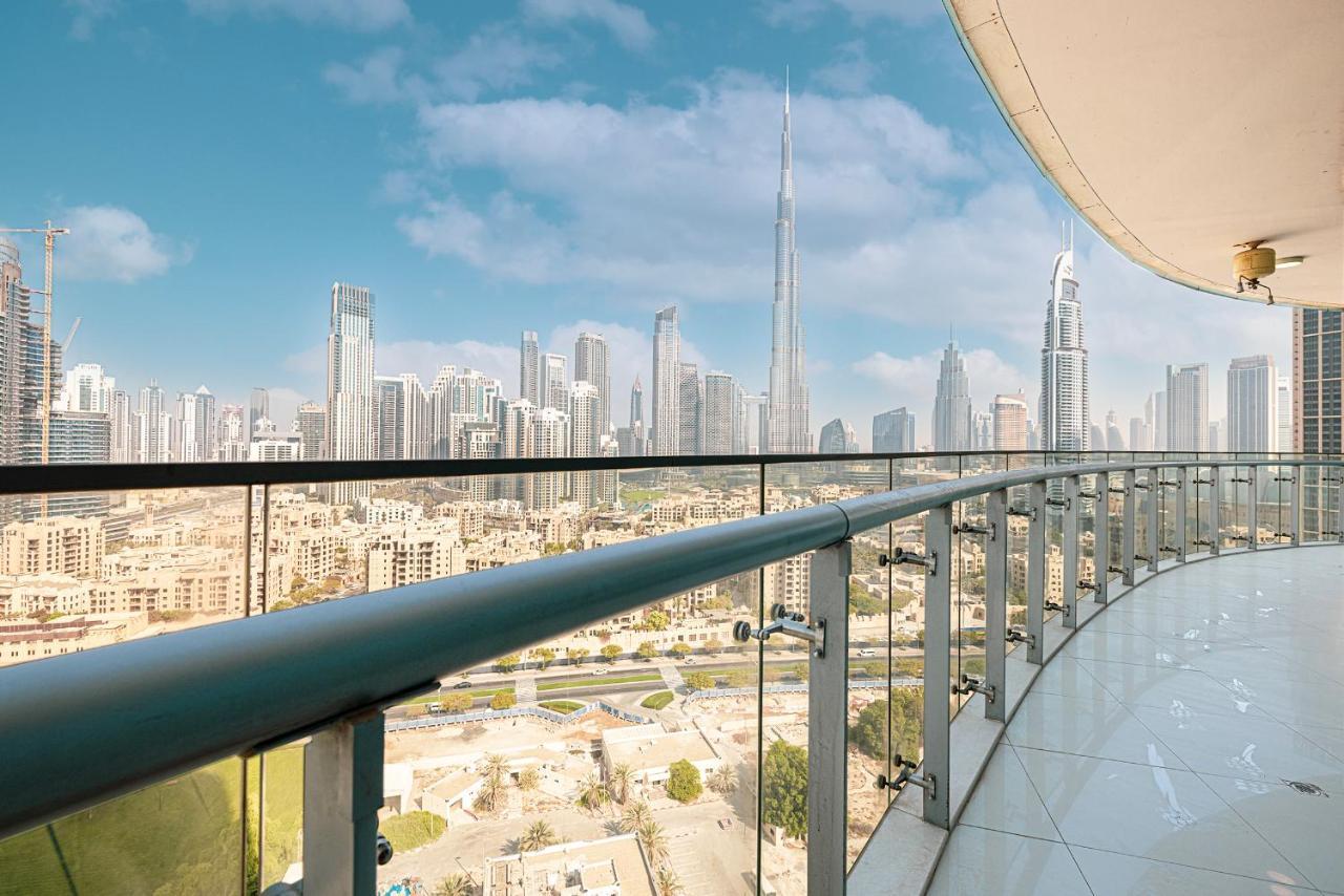 Magnificent - Damac Distinction Downtown Apartment Dubai Bagian luar foto