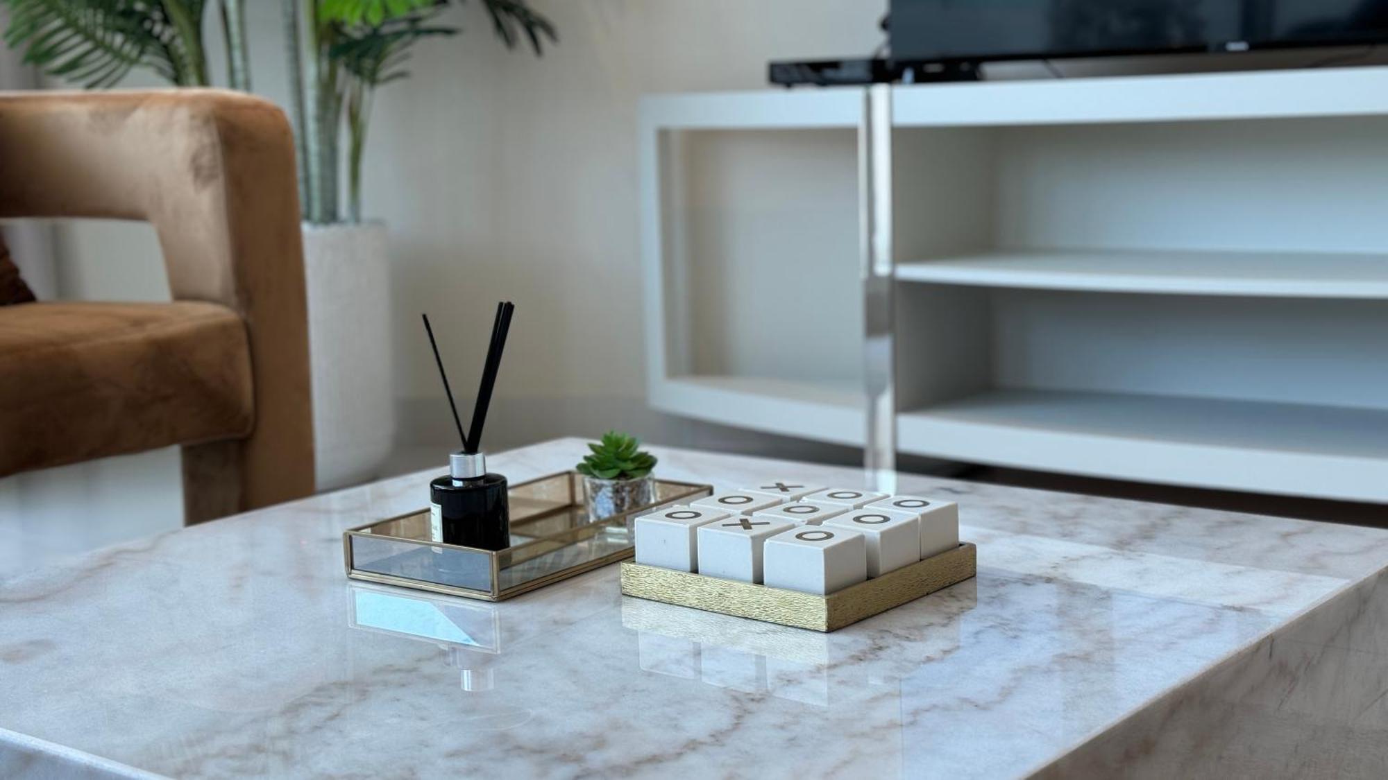 Magnificent - Damac Distinction Downtown Apartment Dubai Bagian luar foto