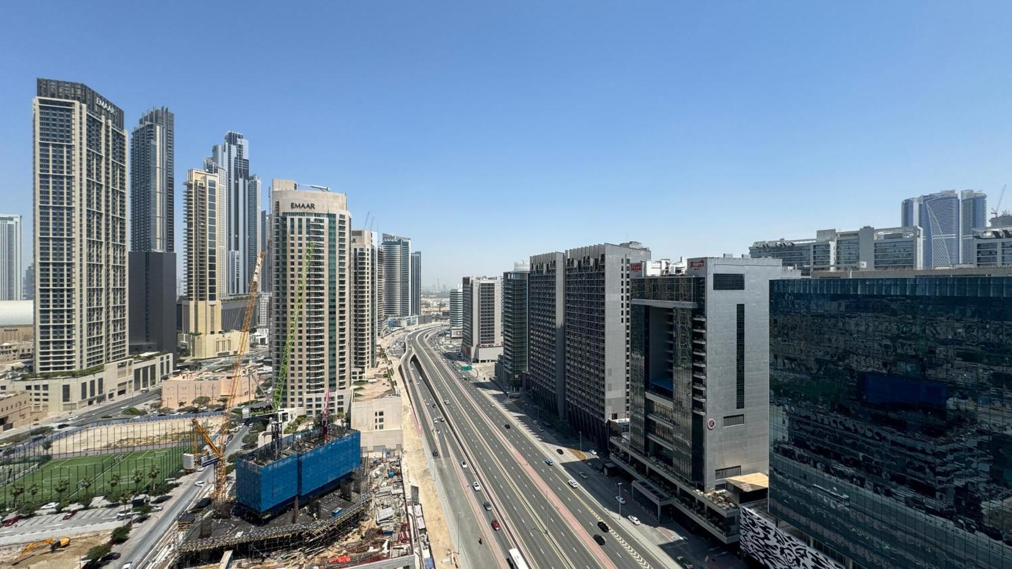 Magnificent - Damac Distinction Downtown Apartment Dubai Bagian luar foto